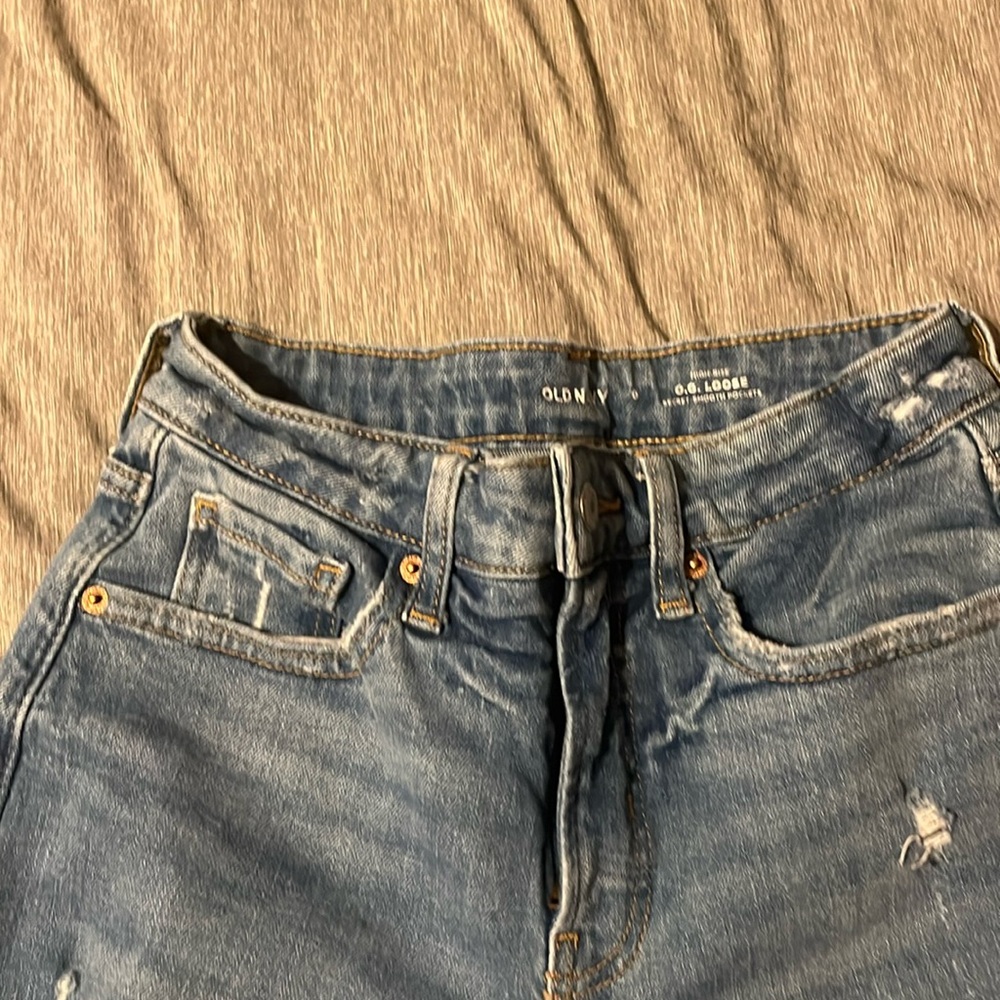 Old Navy jeans high rise OG Loose size 0, ankle length distressed jeans